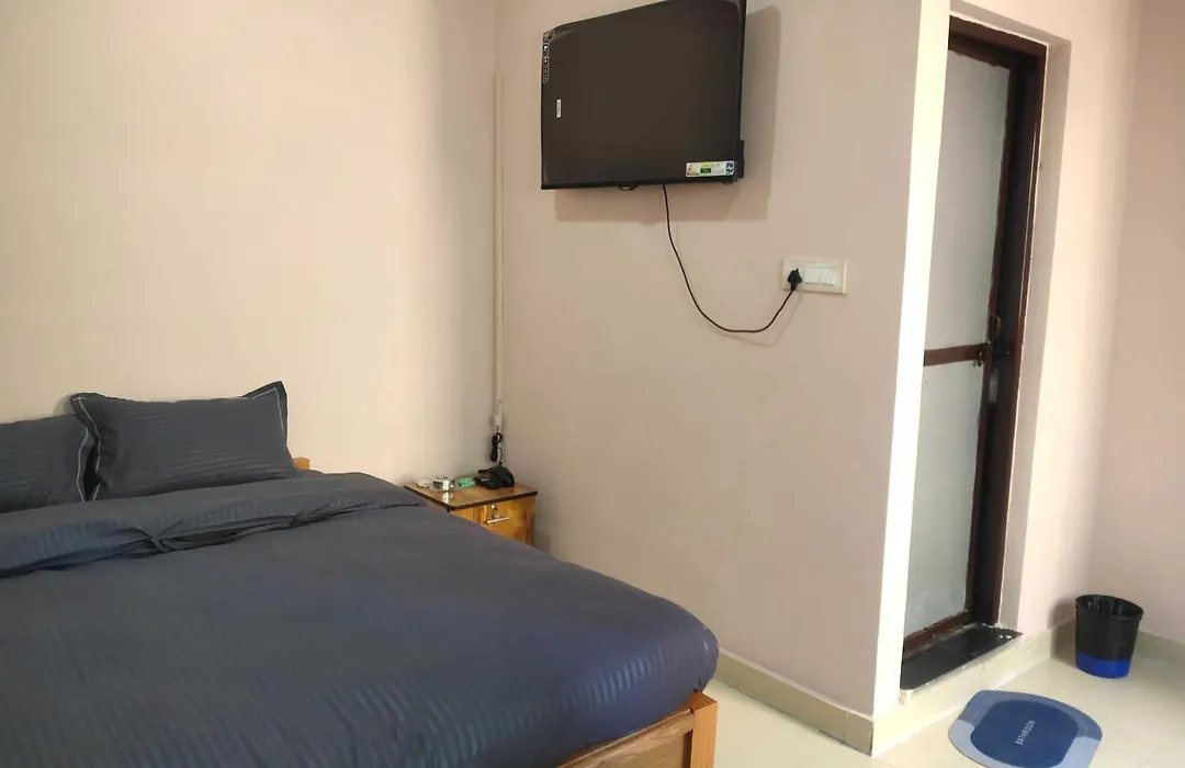 Hotel O Samrat Inn-1